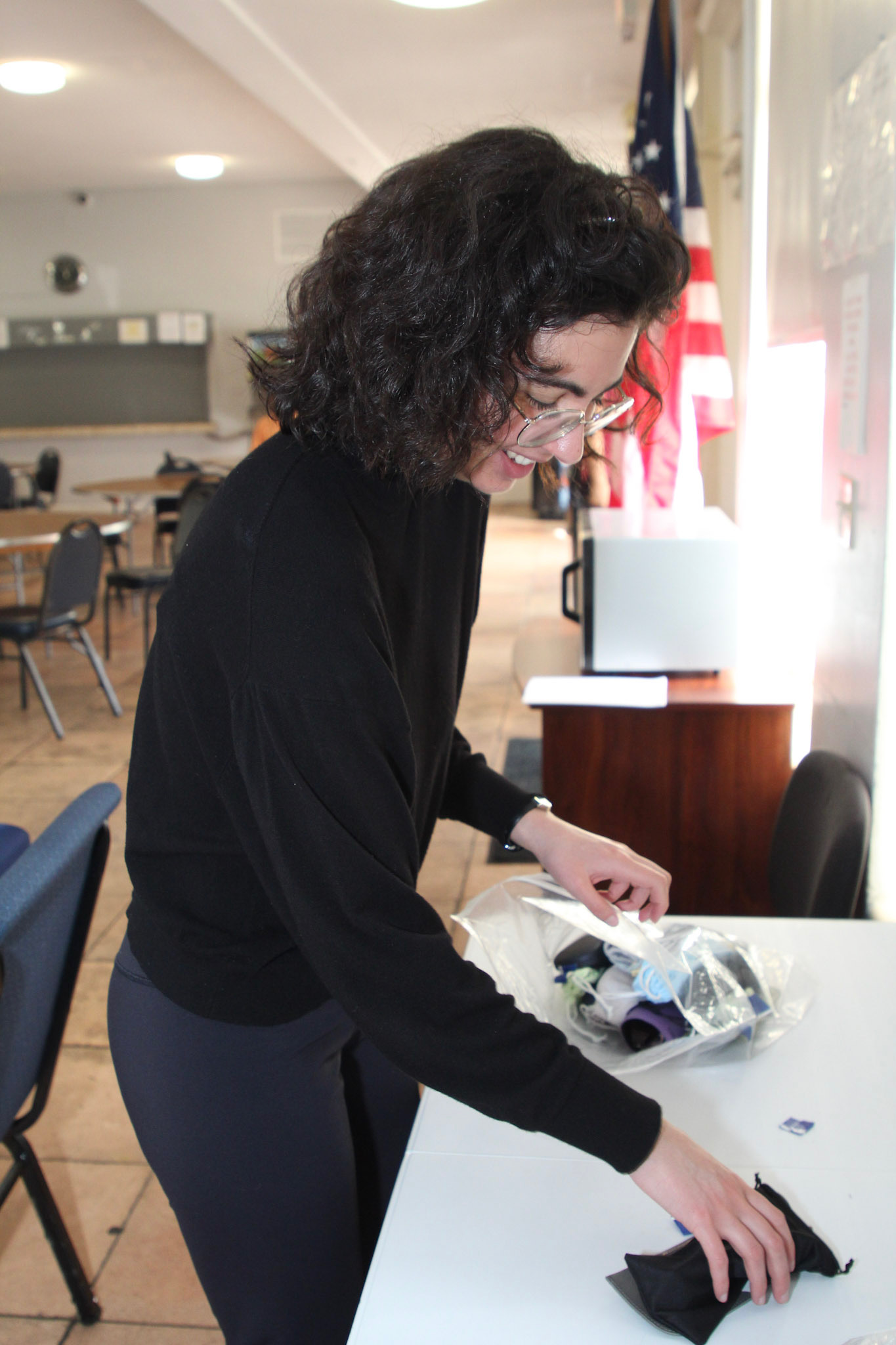 Nadien sorting glasses